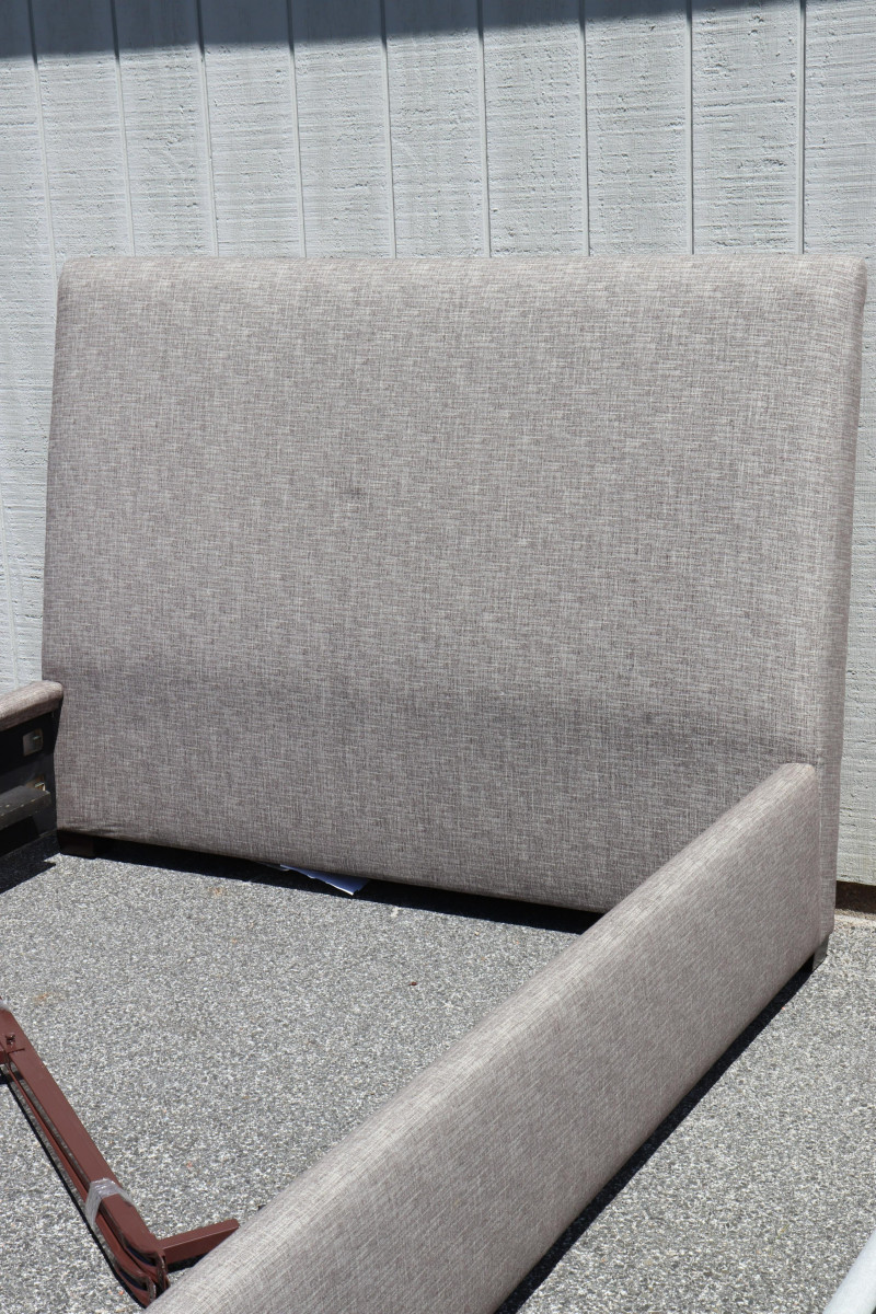 Contemporary Charcoal Cotton Queen Bed