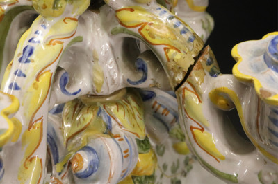 Ulisse Cantagalli Faince Majolica Centerpiece