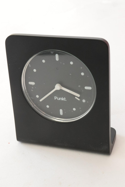 4 Battery Operated Clocks