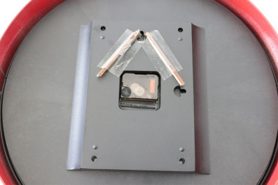 4 Battery Operated Clocks