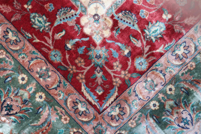 Persian Serapi Wool Rug, 8 x 10