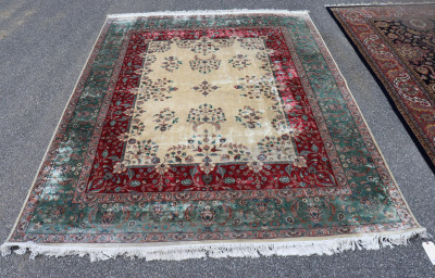 Persian Serapi Wool Rug, 8 x 10
