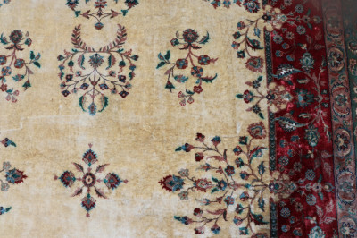 Persian Serapi Wool Rug, 8 x 10