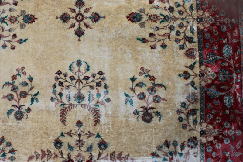 Persian Serapi Wool Rug, 8 x 10