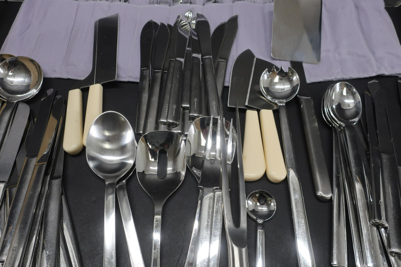 Lg. Joseph Hoffmann Alessi Stainless Flatware Svc