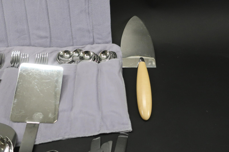 Lg. Joseph Hoffmann Alessi Stainless Flatware Svc