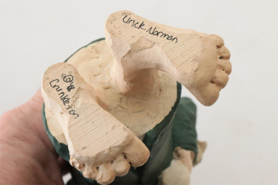 9 Christmas &amp; Other Dolls