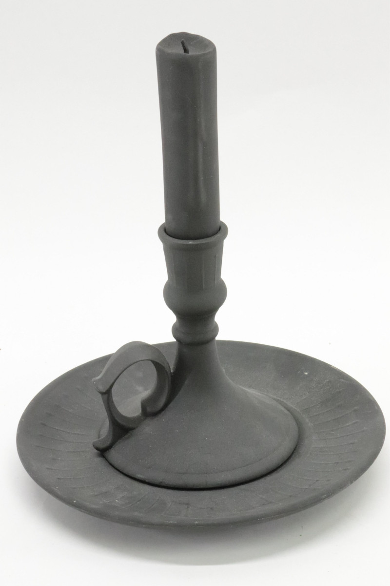 12 Matte Black &amp; Glossy Porcelain Items