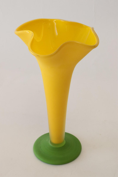 7 Colorful Art Glass Vases &amp; Candlesticks