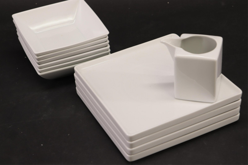 Large Lot White Ceramic Kitchen/Cookware