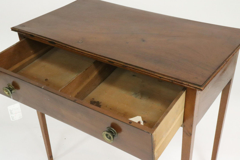 Federal Mahogany Side Table, Early 19th C.