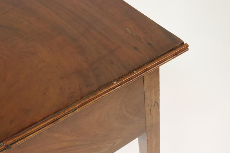 Federal Mahogany Side Table, Early 19th C.