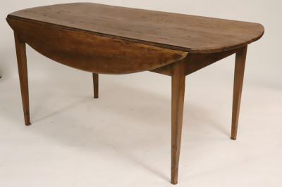 French Provincial Beechwood Dropleaf Dining Table