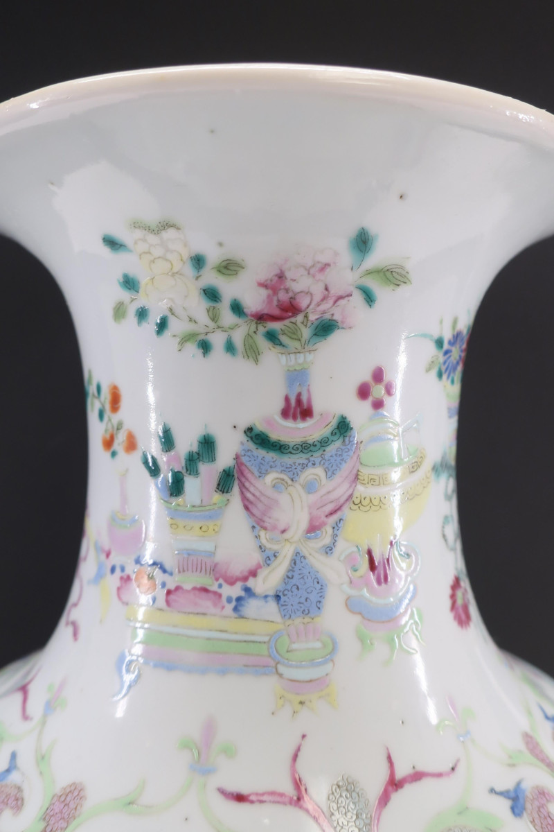 Famille Verte Rouleau Vase