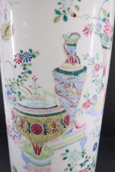 Famille Verte Rouleau Vase