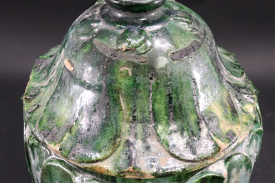 Large Chinese Yuan Dynasty Lotus Pod Jar