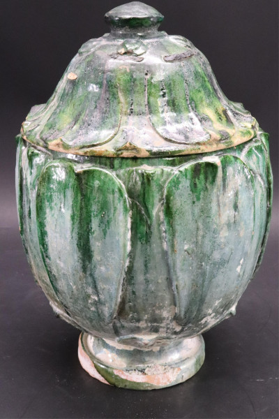 Large Chinese Yuan Dynasty Lotus Pod Jar