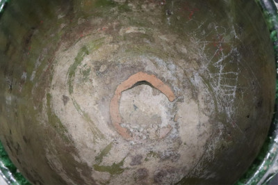 Large Chinese Yuan Dynasty Lotus Pod Jar