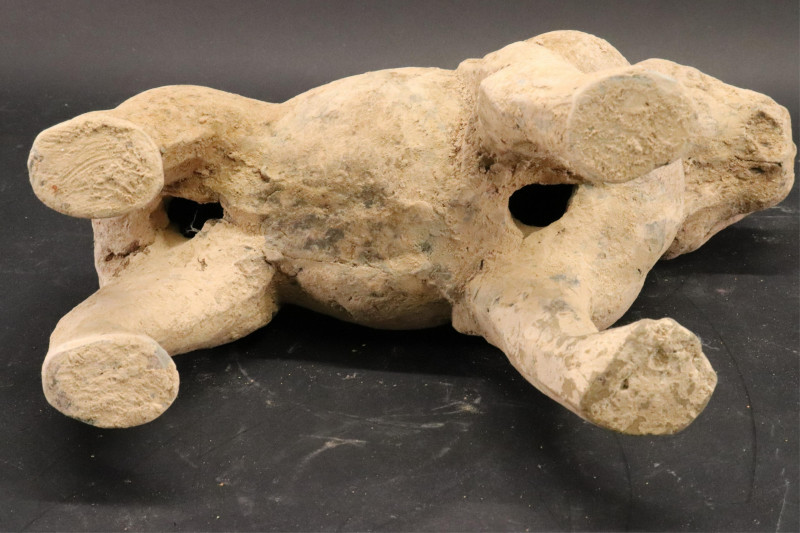 Large Han Standing Dog