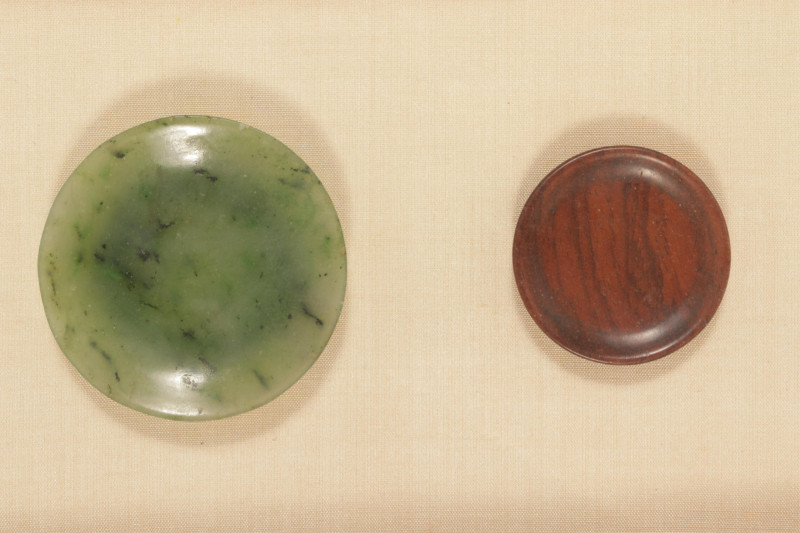 Framed Small Saucers and Carved Jades