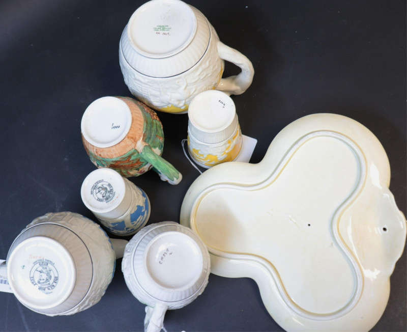 7 Wedgwood Hound Handle &amp; Related Items