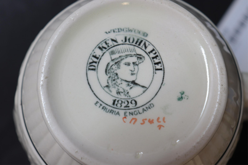 7 Wedgwood Hound Handle &amp; Related Items