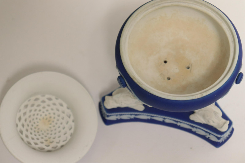 Wedgwood Blue Jasper Dip Ink Stand &amp; Incense