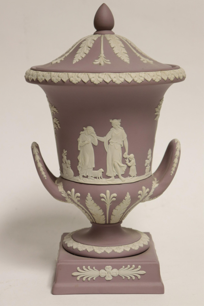 Wedgwood Lavender Jasperware Campagna Urn