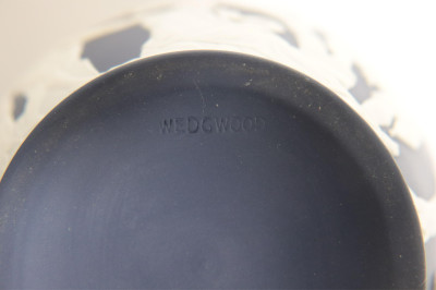 Wedgwood Dark Blue Portland Vase &amp; Tobacco Jar