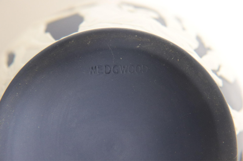 Wedgwood Dark Blue Portland Vase &amp; Tobacco Jar