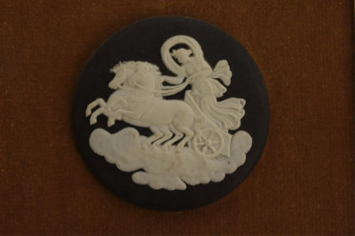 4 Wedgwood Cameos/Plaques