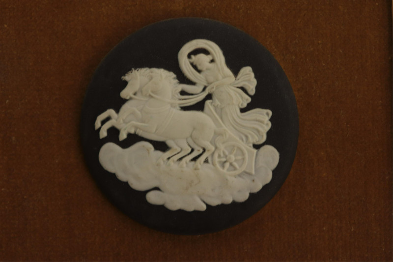 4 Wedgwood Cameos/Plaques