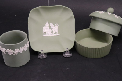Wedgwood Jasperware, 3 pieces