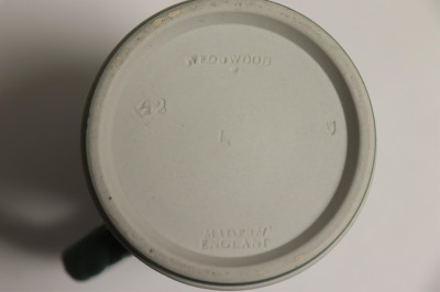 10 Wedgwood Dark Green Jasper Dip Tea Wares