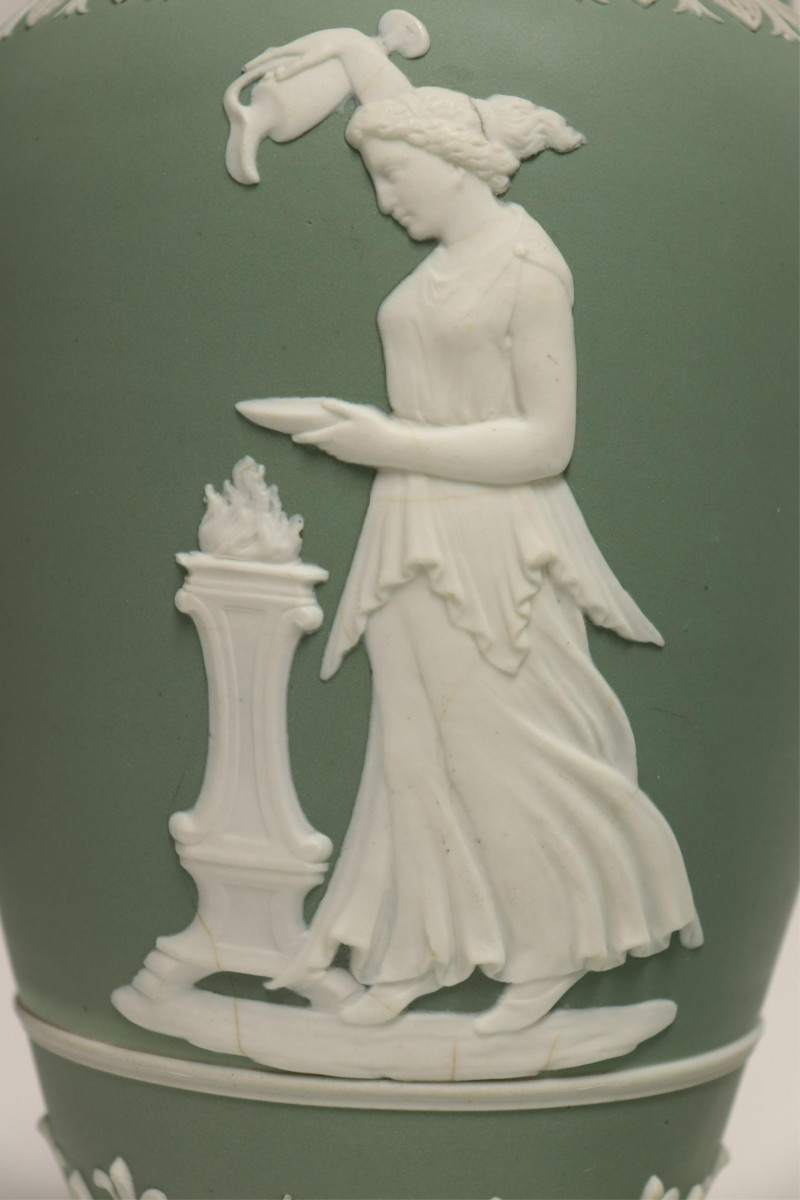 4 Wedgwood Green Dip Jasper Pieces