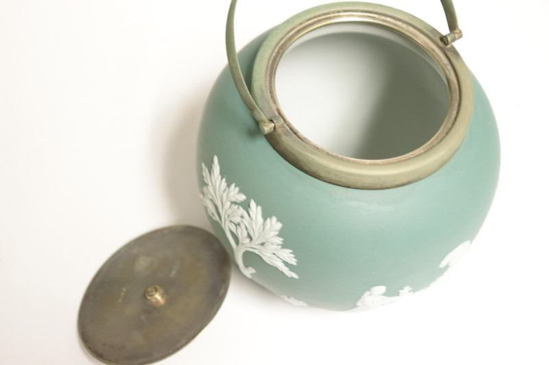 4 Wedgwood Green Dip Jasper Pieces