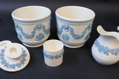 Approx. 25 Pieces of Wedgwood Queensware