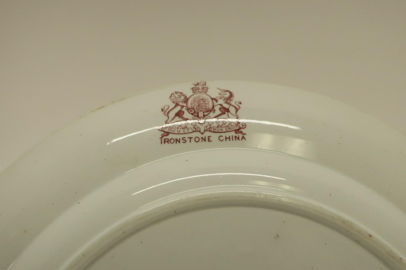 4 Pieces of Pottery/Ironstone/Porcelain