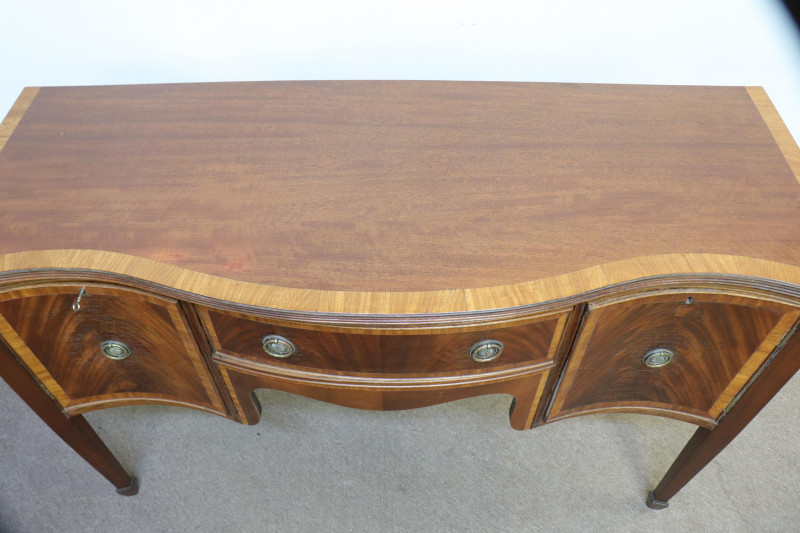 Federal Style Mahogany Inlaid Sideboard