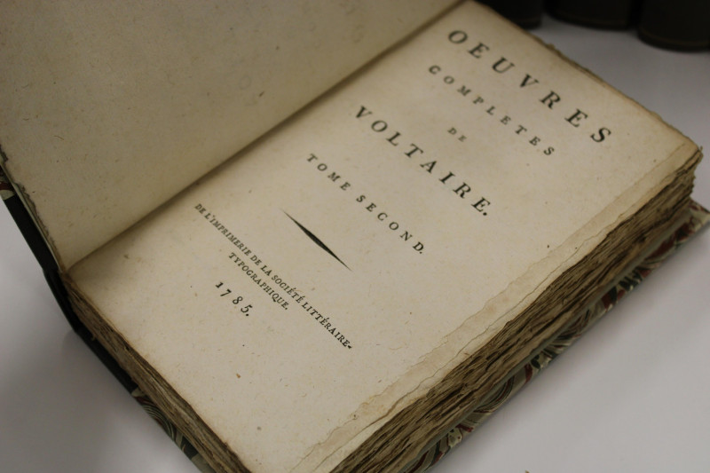 48 Volumes De Voltaire Oeuvres 1785