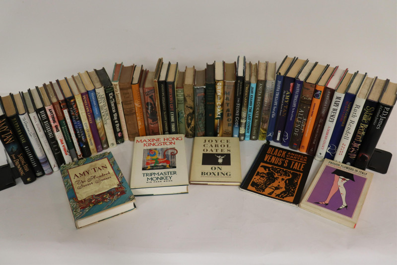 Large Book Lot of Women&apos;s Authors - Incl. Signed