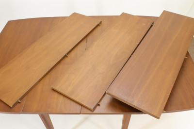 Broyhill Brasilia Walnut Table and Chairs