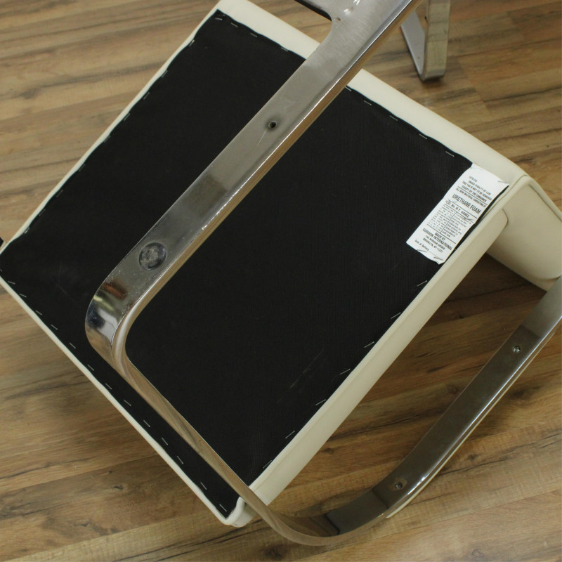 6 Mies Van De Rohe BRNO Armchairs