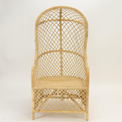 Pair of Wicker Porter&apos;s Chairs