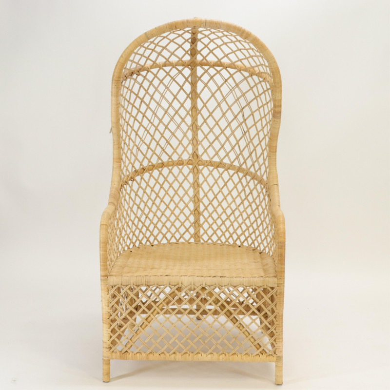 Pair of Wicker Porter&apos;s Chairs
