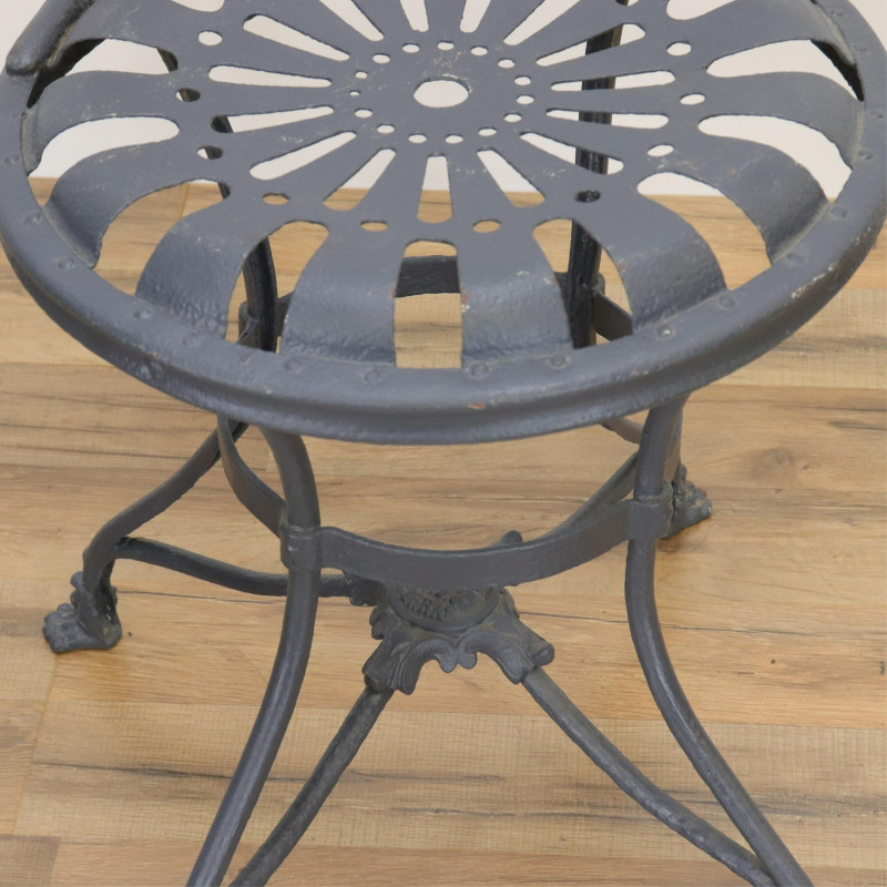 L19th French Arras Garden Chair lion paw feet