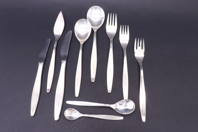 122Pc Mid Century Prata 90 Wolff SP Flatware