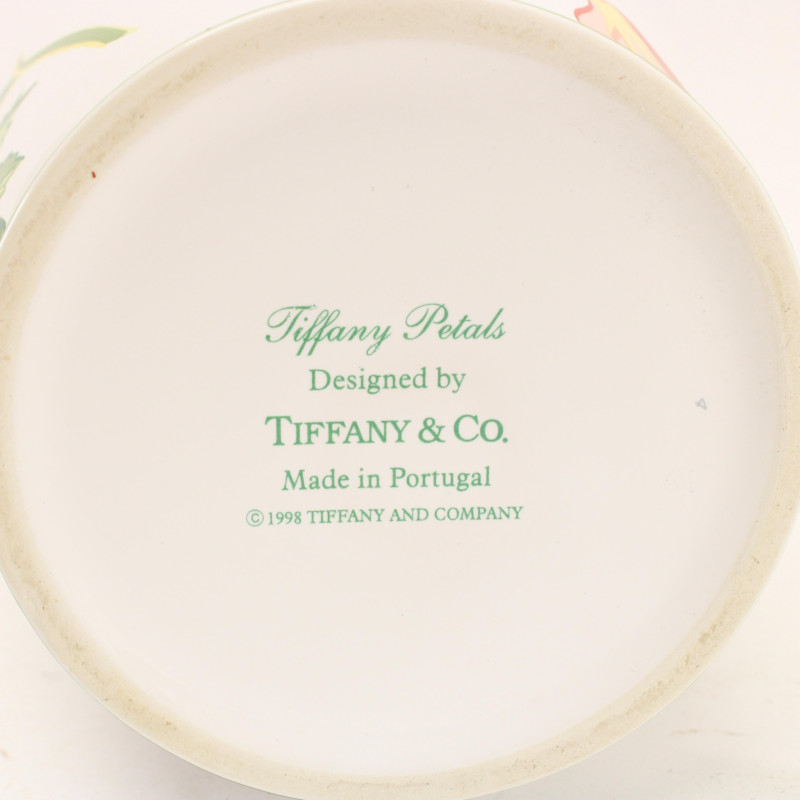 Tiffany Petals&apos; Porcelain Vase by Tiffany Co