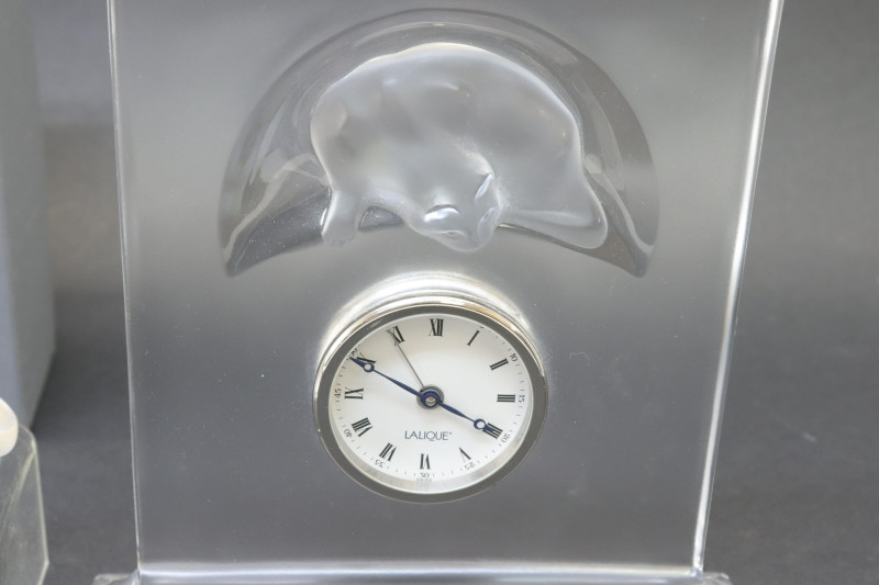 Lalique Tambwee Cubs and Curious Cat Desk Clock