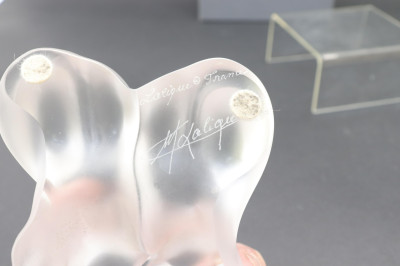 Lalique Tambwee Cubs and Curious Cat Desk Clock